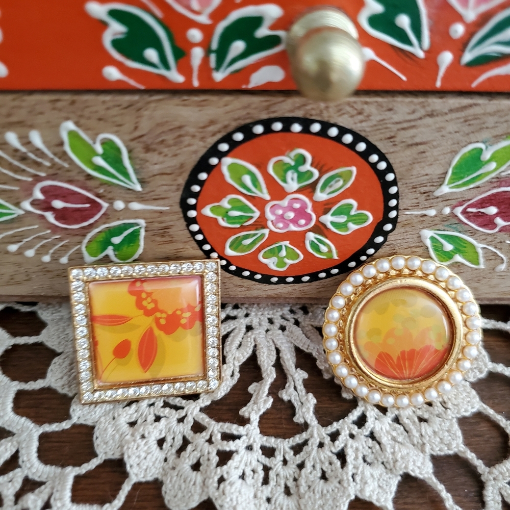 Vintage Avon Fall Pins or Pendants